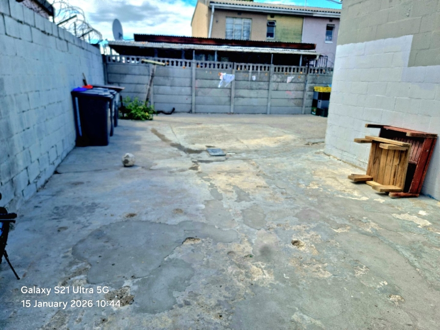 2 Bedroom Property for Sale in Kleinvlei Western Cape